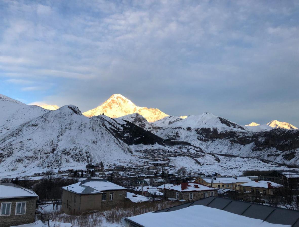 Lia Khaikashvili Guest House Kazbegi Dış mekan fotoğraf